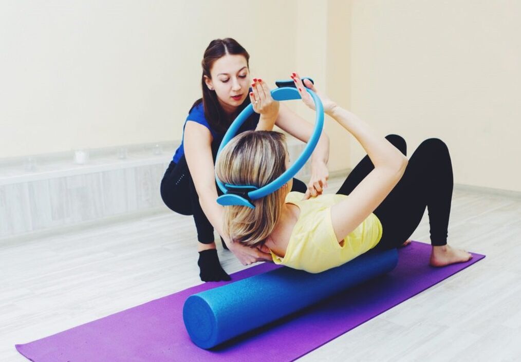 Pilates voor osteochondrose van de cervicale wervelkolom is de beste behandelmethode op weg naar een snel herstel