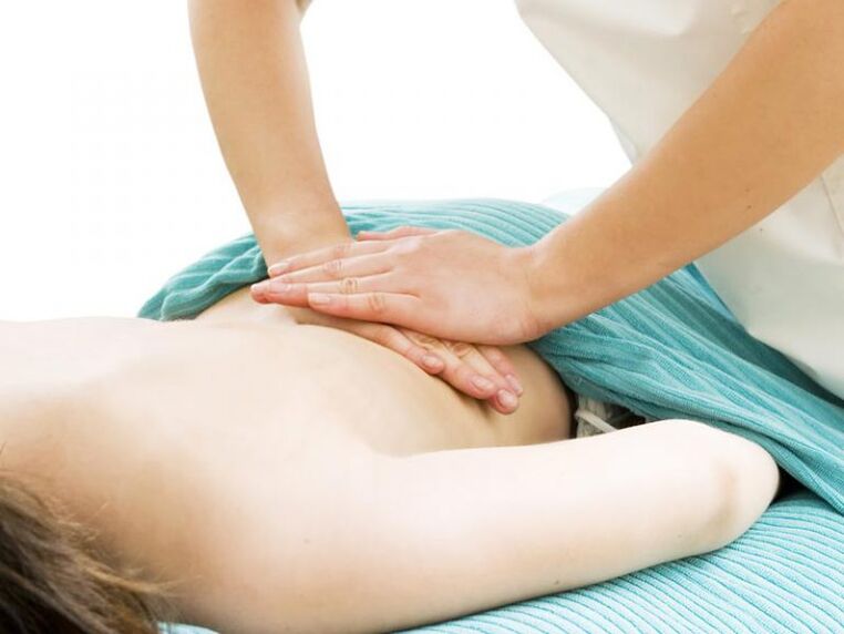 Massage van de lumbale wervelkolom